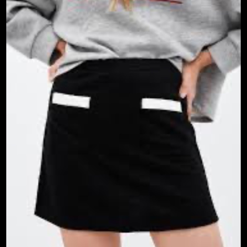 Zara Jacquard Skirt with Contrast Detail Pockets